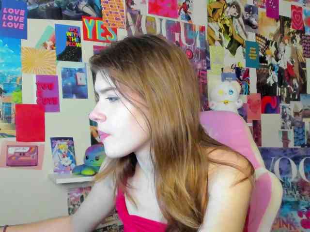 AngelinaLing webcam