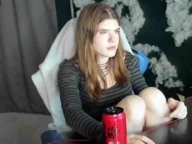 AngelinaLing webcam