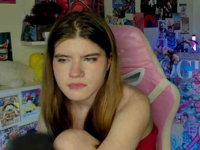 AngelinaLing webcam
