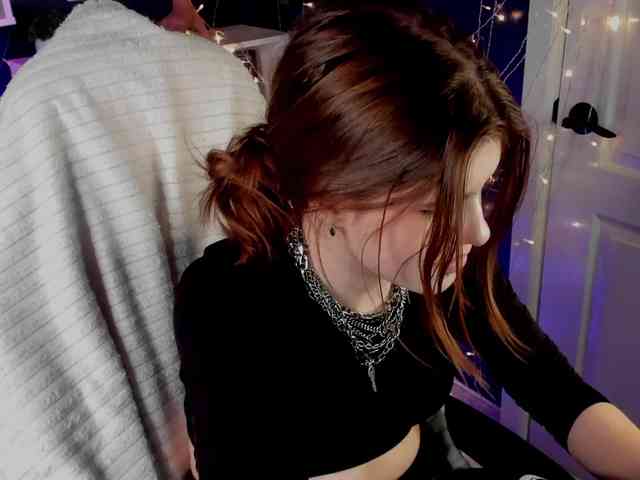 AngelinaLing webcam