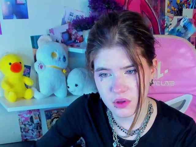AngelinaLing webcam