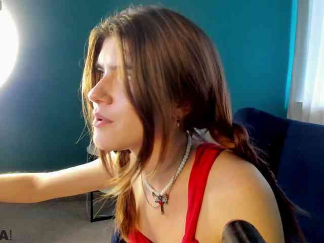AngelinaLing webcam