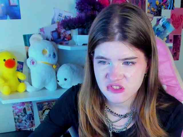 AngelinaLing webcam