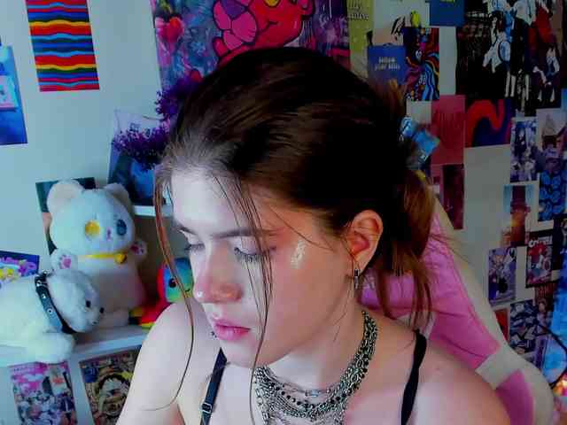 AngelinaLing webcam