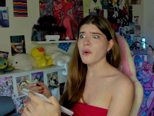 AngelinaLing webcam