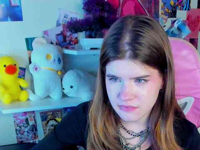 AngelinaLing webcam