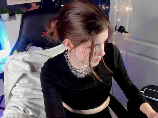 AngelinaLing
