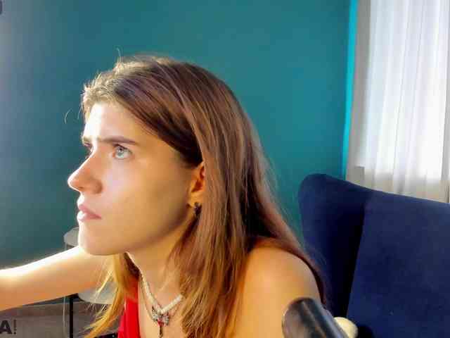 AngelinaLing webcam