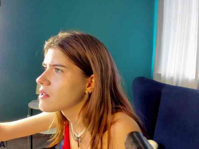 AngelinaLing webcam