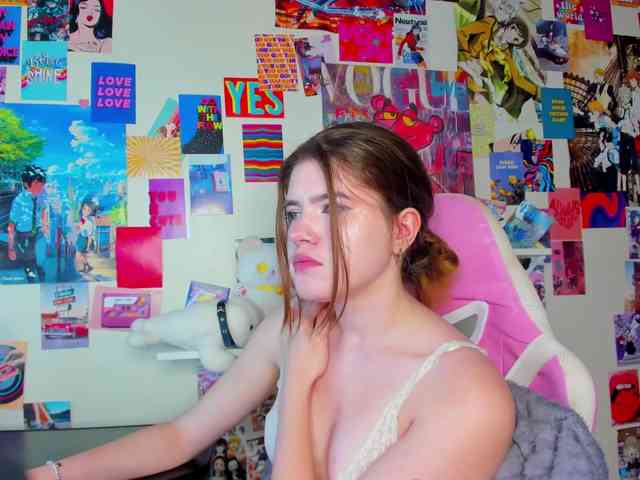 AngelinaLing