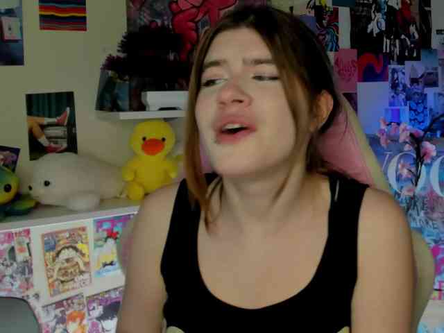 AngelinaLing webcam