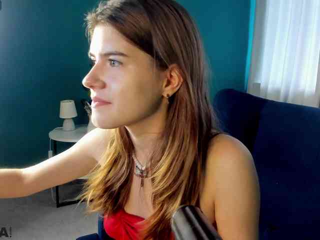 AngelinaLing webcam