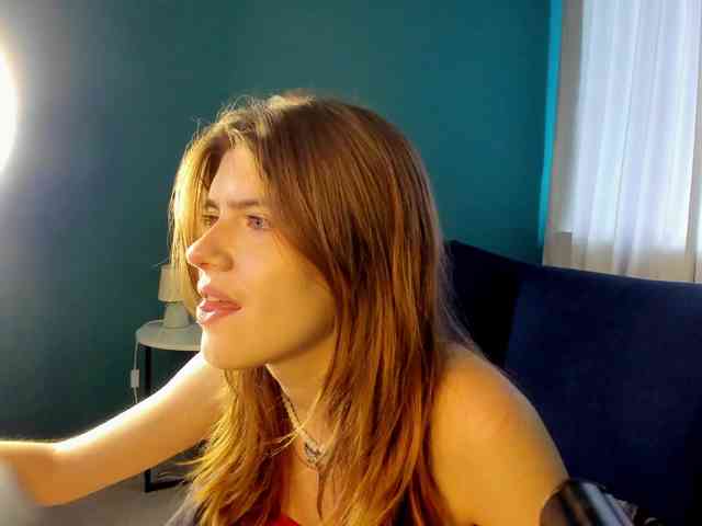 AngelinaLing webcam