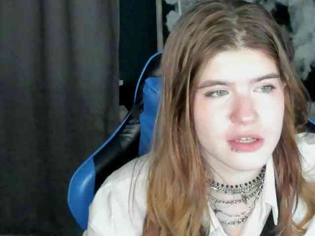 AngelinaLing webcam