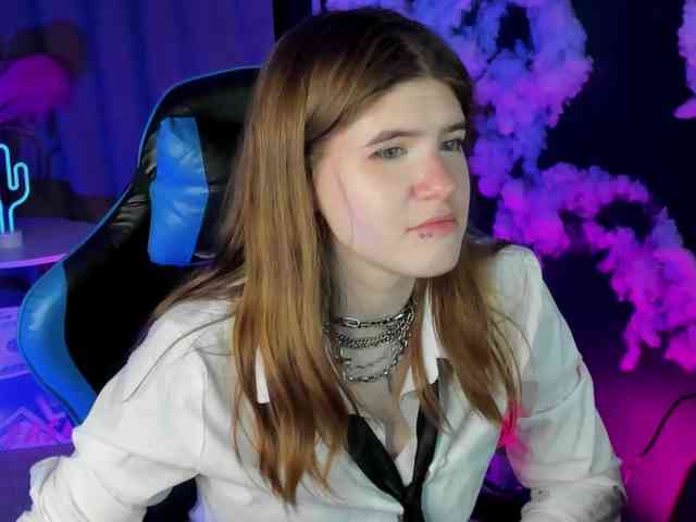 AngelinaLing webcam