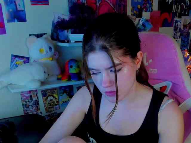 AngelinaLing webcam