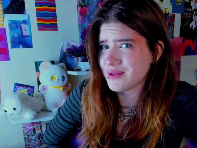 AngelinaLing webcam