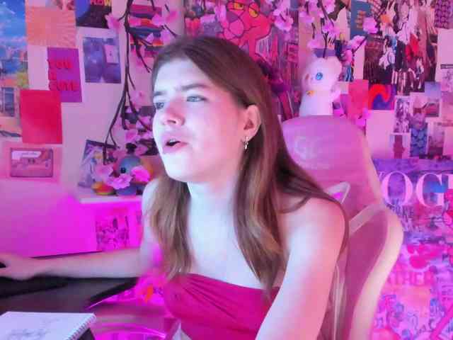 AngelinaLing webcam