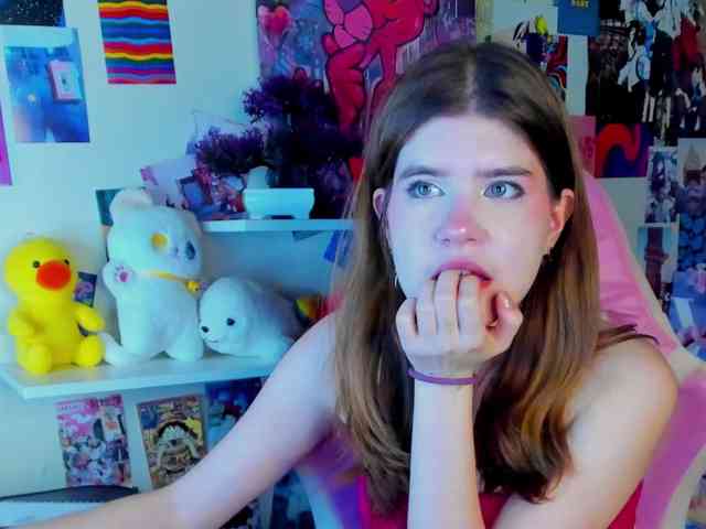 AngelinaLing webcam
