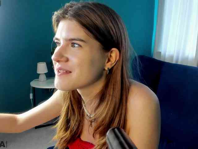 AngelinaLing webcam