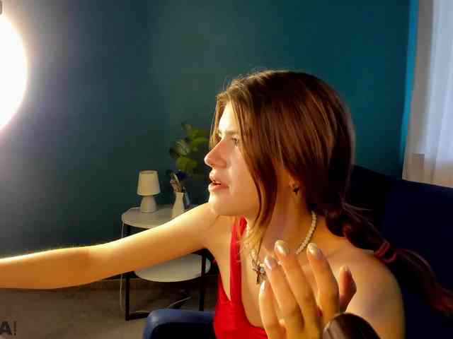 AngelinaLing webcam