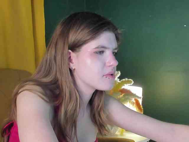 AngelinaLing webcam