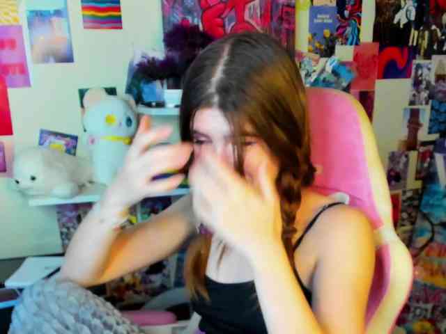 AngelinaLing webcam