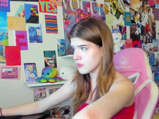 AngelinaLing webcam