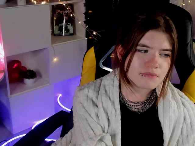 AngelinaLing webcam