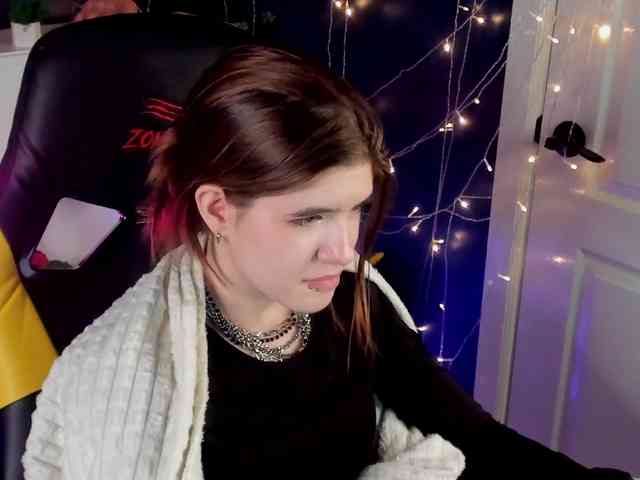AngelinaLing webcam