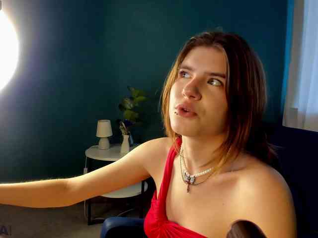 AngelinaLing webcam