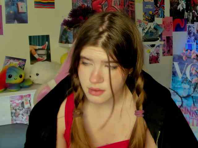 AngelinaLing webcam