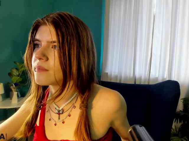 AngelinaLing webcam
