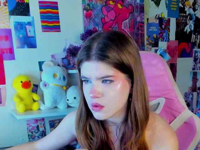 AngelinaLing webcam