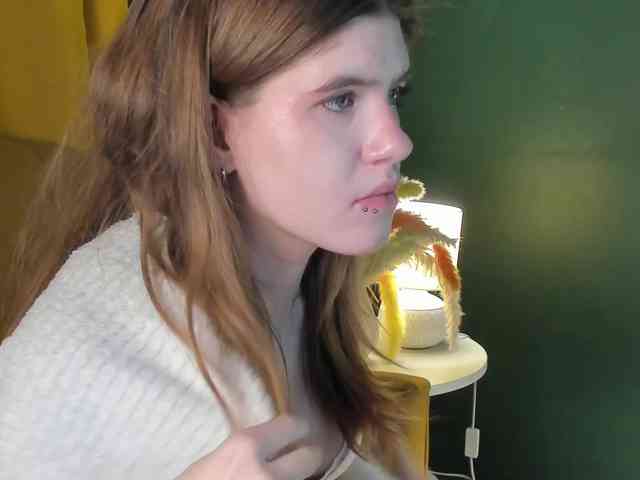 AngelinaLing webcam