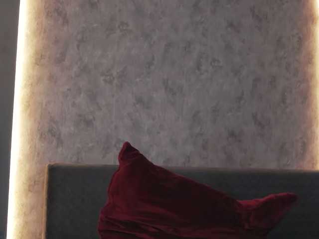 LunnaHayses live cam on BongaCams