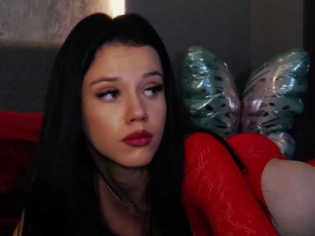 LunnaHayses live cam on BongaCams