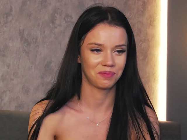 LunnaHayses live cam on BongaCams