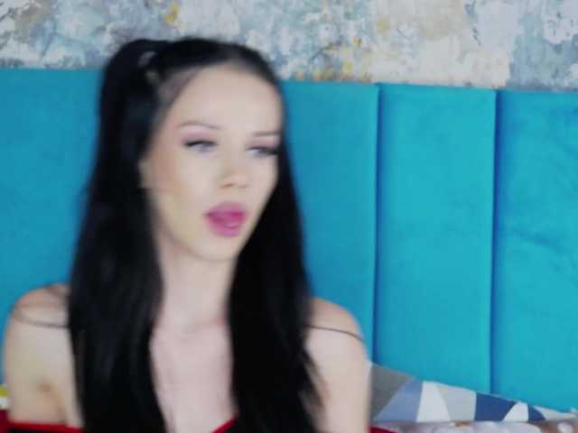 LunnaHayses live cam on BongaCams