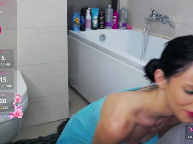 LunnaHayses live cam on BongaCams