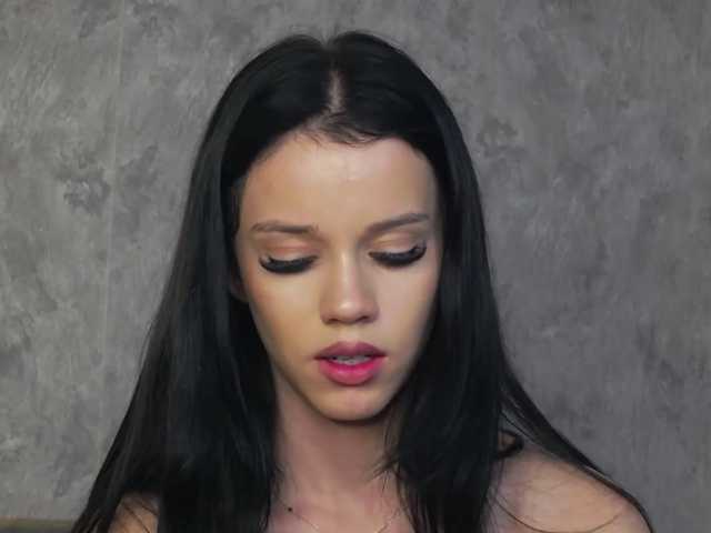 LunnaHayses live cam on BongaCams