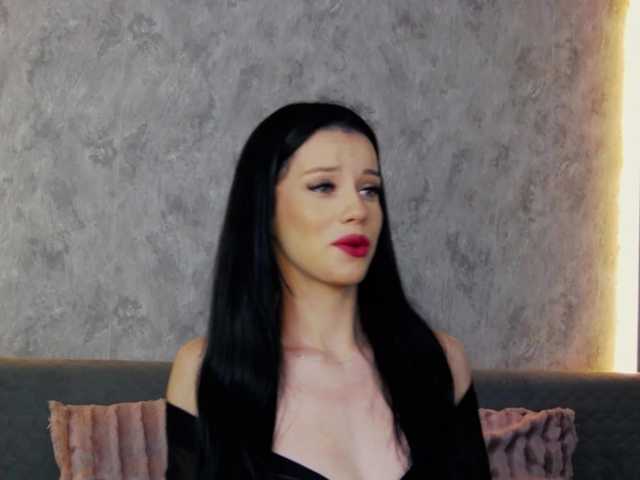 LunnaHayses live cam on BongaCams