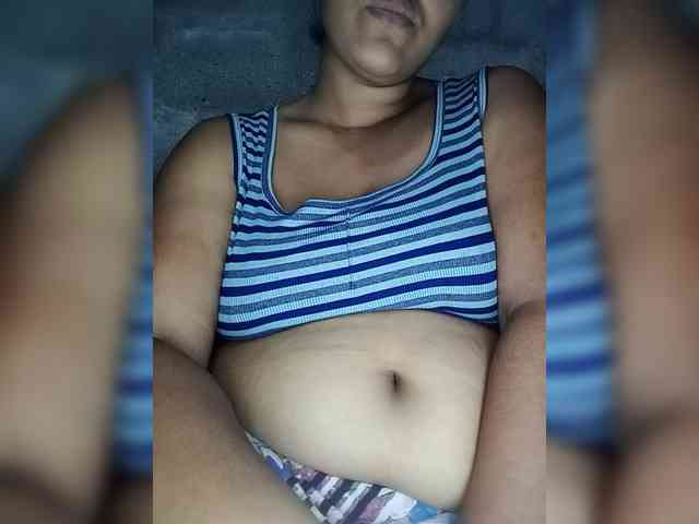 Rosebaby684 webcam
