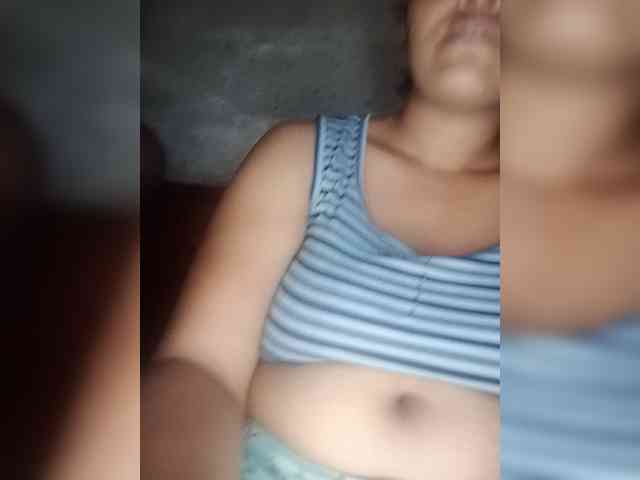Rosebaby684 webcam