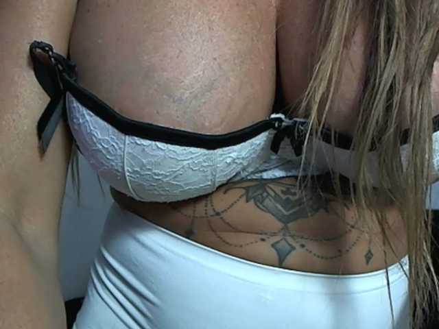 Sandra-Sayd live cam on BongaCams