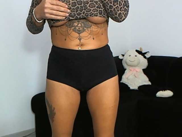 Sandra-Sayd live cam preview