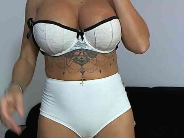 Sandra-Sayd's webcam live show