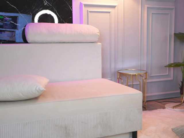 EmmaNoor live cam on BongaCams