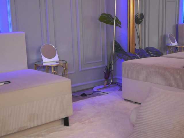 EmmaNoor live cam on BongaCams
