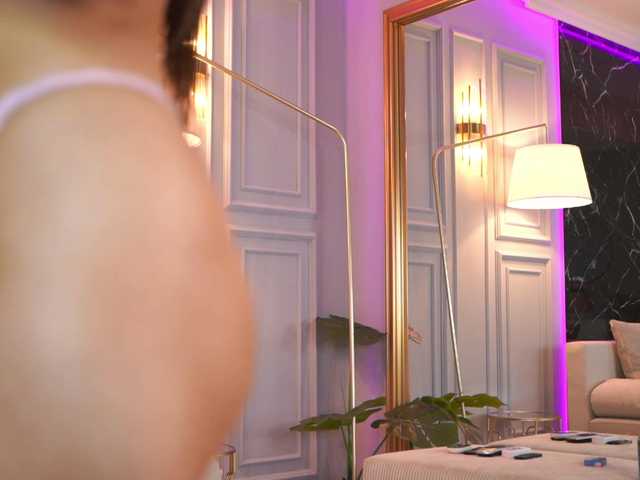 EmmaNoor live cam on BongaCams